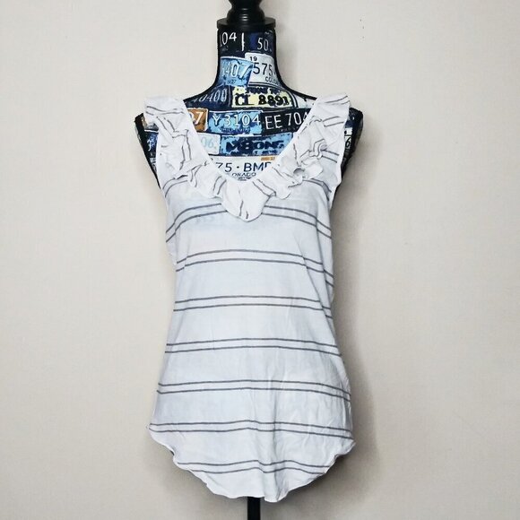 CHASER Double V-Neck Ruffle Tank Top Striped Raw Lettuce Hem White/Grey Sz M NWT - Picture 2 of 6